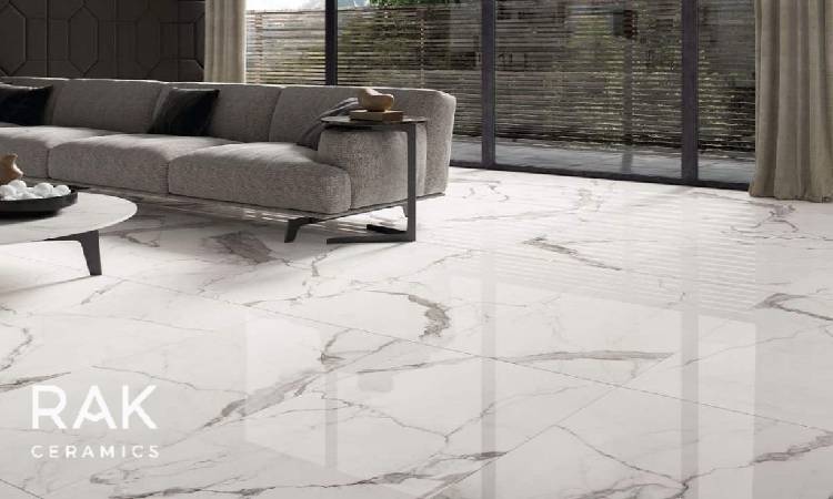 نگهداری و نظافت سرامیک پرسلان در مقایسه با سنگ در فضاهای پر تردد